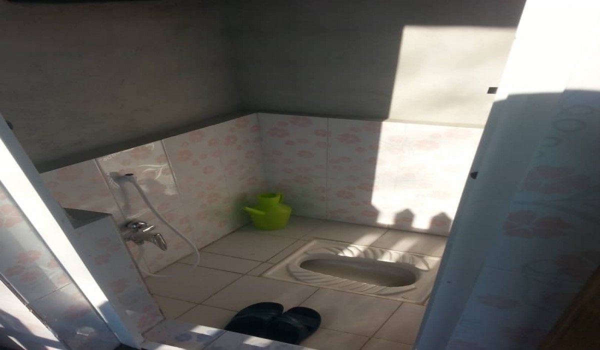 سرویس بهداشتی کلبه جنگلی چوبی کالیکلا لفور